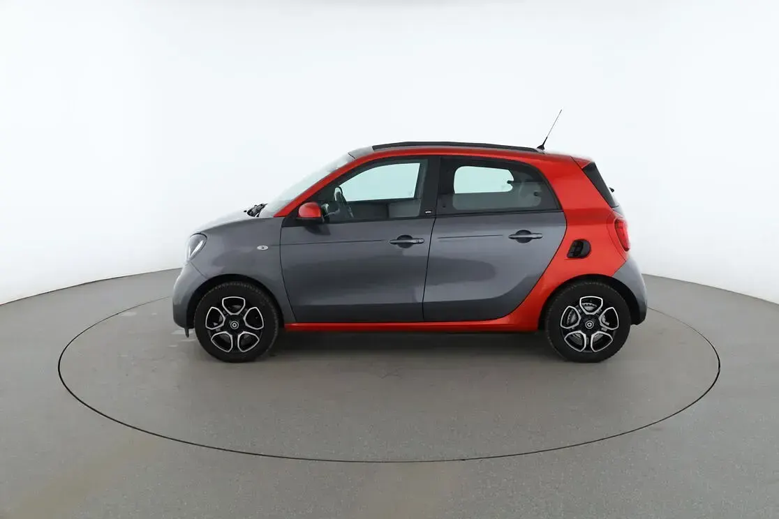 Gebraucht Smart ForFour Basis 90 PS (66 kW) 2017 Rot Kleinwagen
