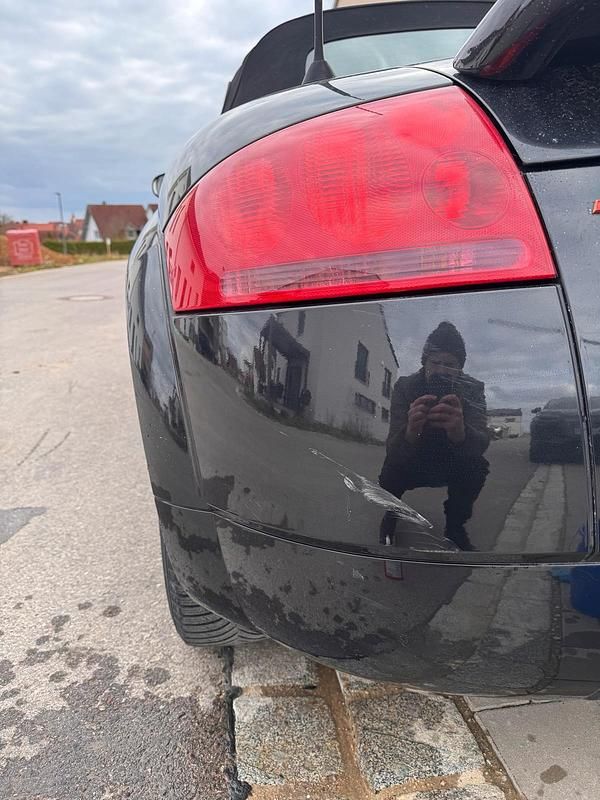 Gebraucht Audi TT Roadster Basis 180 PS (132 kW) 2002 Schwarz Cabrio