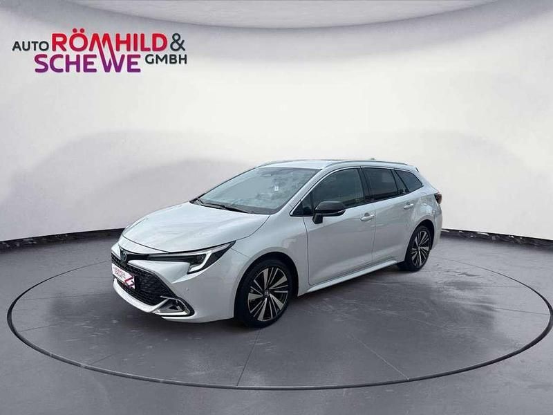 Dynamic grey metallic Neu 2025 Toyota Corolla Kombi | 39.990 € (Teuer) - Bild 1/4