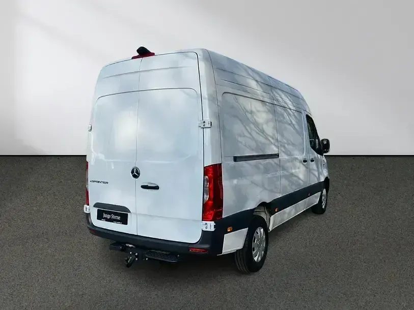 Gebraucht Mercedes E-Sprinter 80 kW (110 PS) 2024 Andere Van