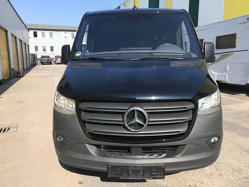 Gebraucht Mercedes Sprinter 150 PS (110 kW) 2023 Schwarz Van