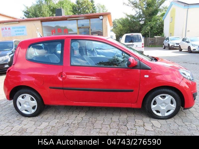 Gebraucht Renault Twingo 76 PS (55 kW) 2009 Rot Kleinwagen