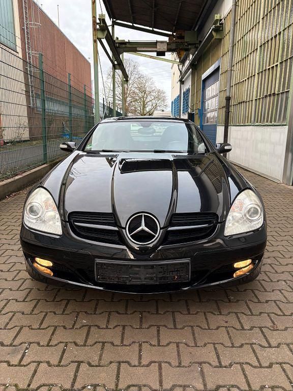 Gebraucht Mercedes SLK200 163 PS (119 kW) 2006 Schwarz Cabrio