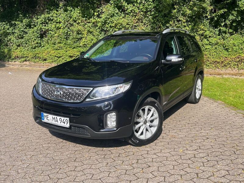 Schwarz Gebraucht 2014 Kia Sorento SUV | 15.800 € (Guter Preis) - Bild 1/4