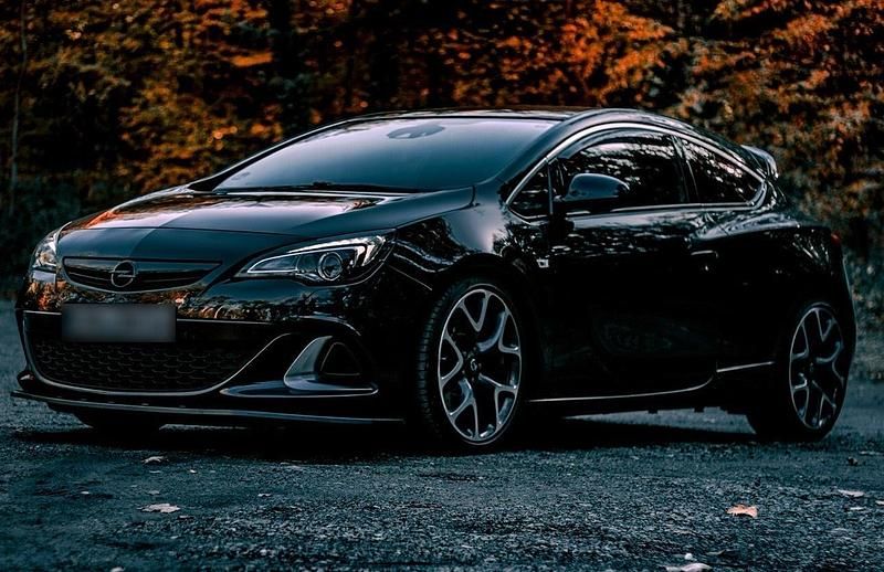 Gebraucht Opel Astra OPC 280 PS (205 kW) 2014 Schwarz Coupé