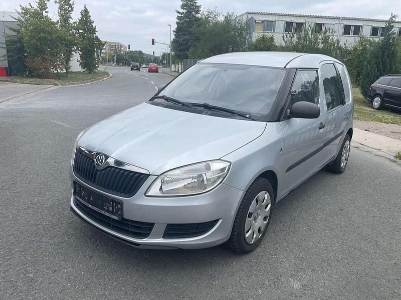 Silber Gebraucht 2013 Skoda Roomster Abholung | 1.900 € (Guter Preis) - Bild 1/4