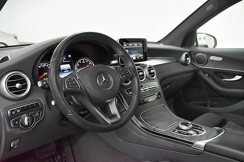 Gebraucht Mercedes GLC250 Exclusive 211 PS (155 kW) 2016 Weiß SUV