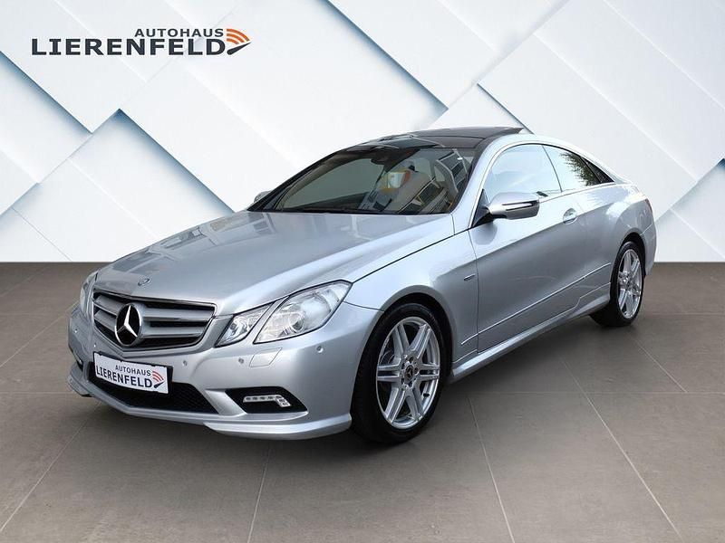 Iridiumsilber lack Gebraucht 2009 Mercedes E250 AMG Coupé | 13.990 € (Fairer Preis) - Bild 1/4