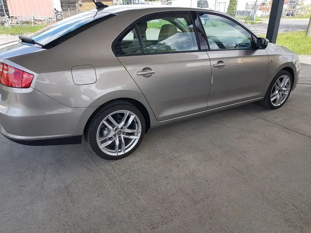 Gebraucht Seat Toledo 4You 90 PS (66 kW) 2015 Kleinwagen
