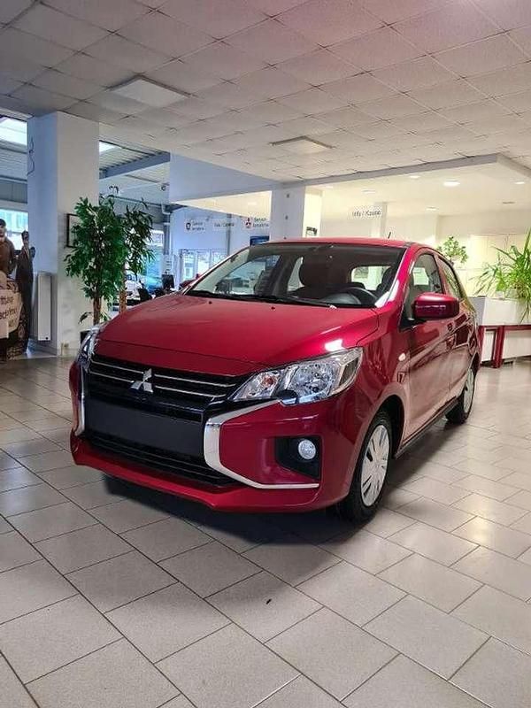 Neu Mitsubishi Space Star Select 71 PS (52 kW) 2025 Amarena rot Limousine