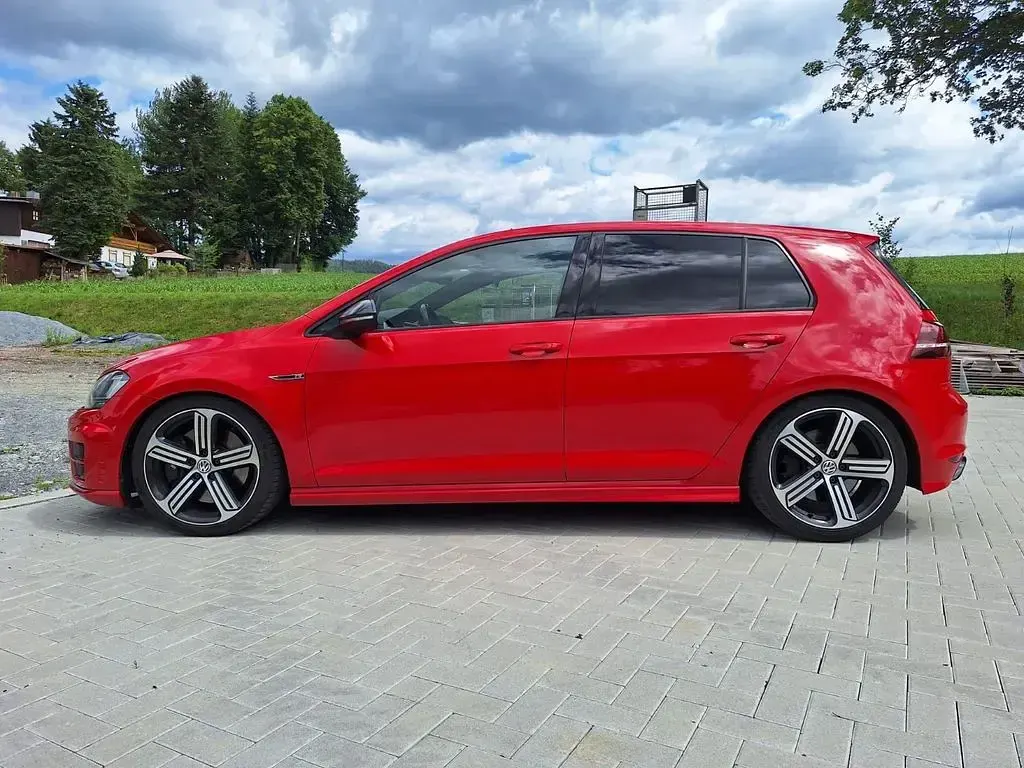 Gebraucht VW Golf VII R 300 PS (220 kW) 2016 Rot Limousine