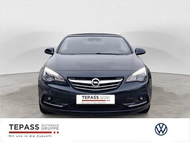 Gebraucht Opel Cascada Innovation 170 PS (125 kW) 2019 Gruen Cabrio