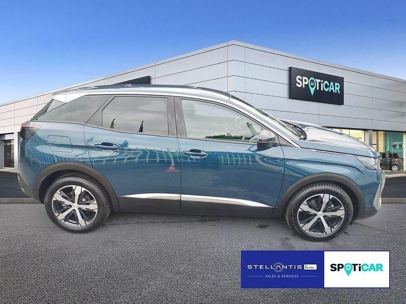 Gebraucht Peugeot 3008 Allure 131 PS (96 kW) 2023 Blau SUV