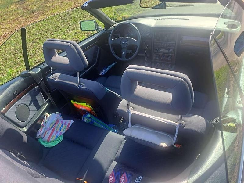 Gebraucht Audi Cabriolet 133 PS (97 kW) 1993 Schwarz Cabrio