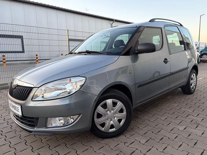 Gebraucht Skoda Roomster 86 PS (63 kW) 2012 Platingrau metallic Van / Kleinbus