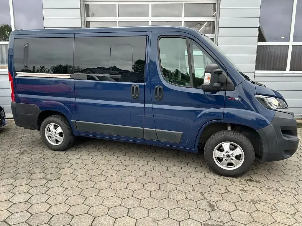 Gebraucht Fiat Ducato 178 PS (130 kW) 2021 Blau Van