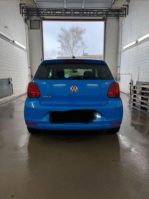 Gebraucht VW Polo LOUNGE 75 PS (55 kW) 2015 Blau Kleinwagen