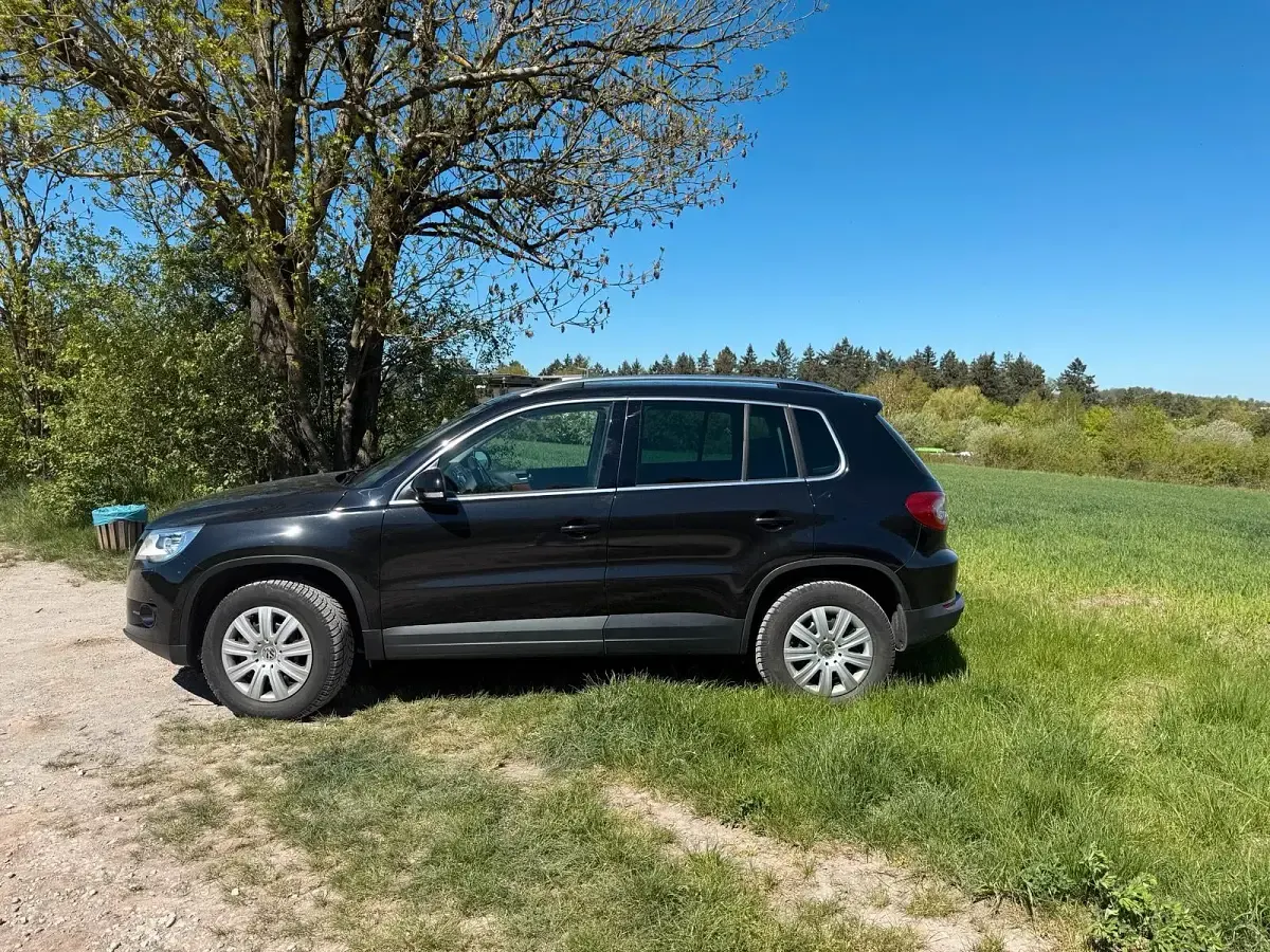 Gebraucht VW Tiguan 170 PS (125 kW) 2011 Schwarz SUV