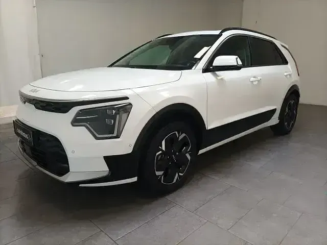 Gebraucht Kia e-Niro 150 kW (204 PS) 2024 Weiß SUV