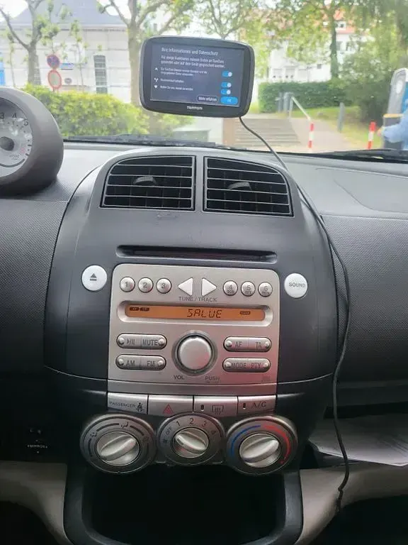Gebraucht Daihatsu Sirion 87 PS (63 kW) 2007 Silber Kleinwagen