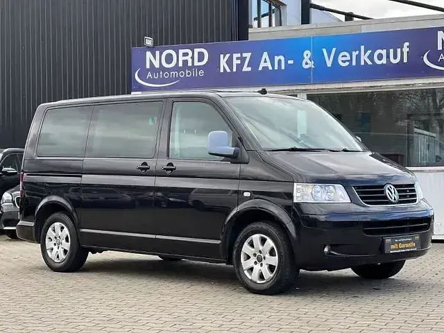 Second-hand VW Transporter 174 CP (127 kW) 2005 Negru Van