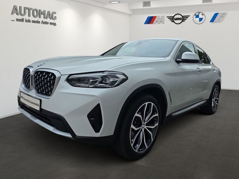 Weiß Gebraucht 2024 BMW X4 Performance SUV | 46.980 € (Superpreis) - Bild 1/4