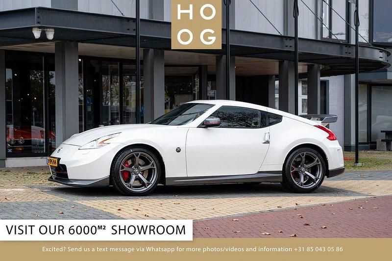 Weiß Gebraucht 2013 Nissan 370Z Nismo | 34.251 € (Fairer Preis) - Bild 1/4