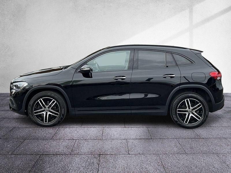 Gebraucht Mercedes GLA250 Progressive 224 PS (164 kW) 2022 Schwarz SUV
