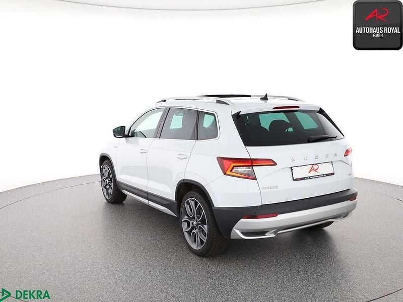 Gebraucht Skoda Karoq 190 PS (139 kW) 2020 Weiss (metallic) SUV