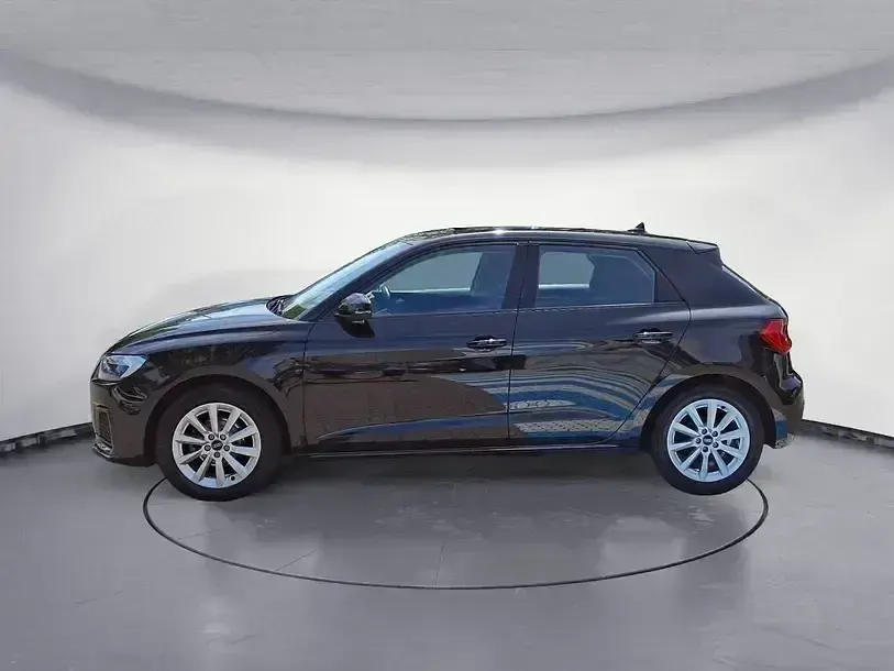 Gebraucht Audi A1 Sportback Advanced Plus 95 PS (69 kW) 2021 Mythosschwarz metallic Kleinwagen