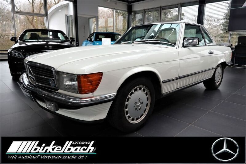 Weiß Gebraucht 1989 Mercedes SL300 Cabrio | 37.900 € - Bild 1/4