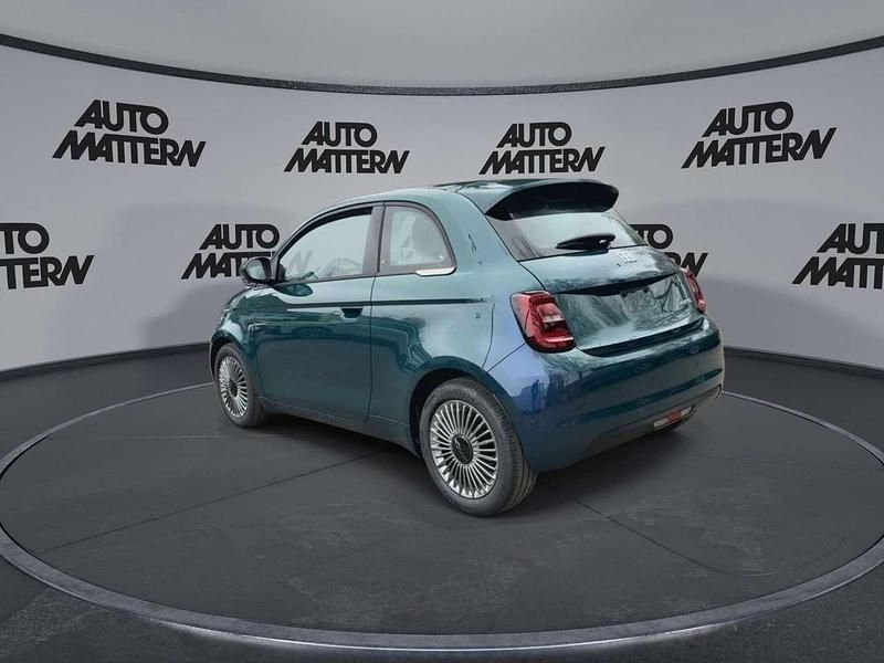 Neu Fiat 500 65 PS (47 kW) 2025 Ozean grün Limousine