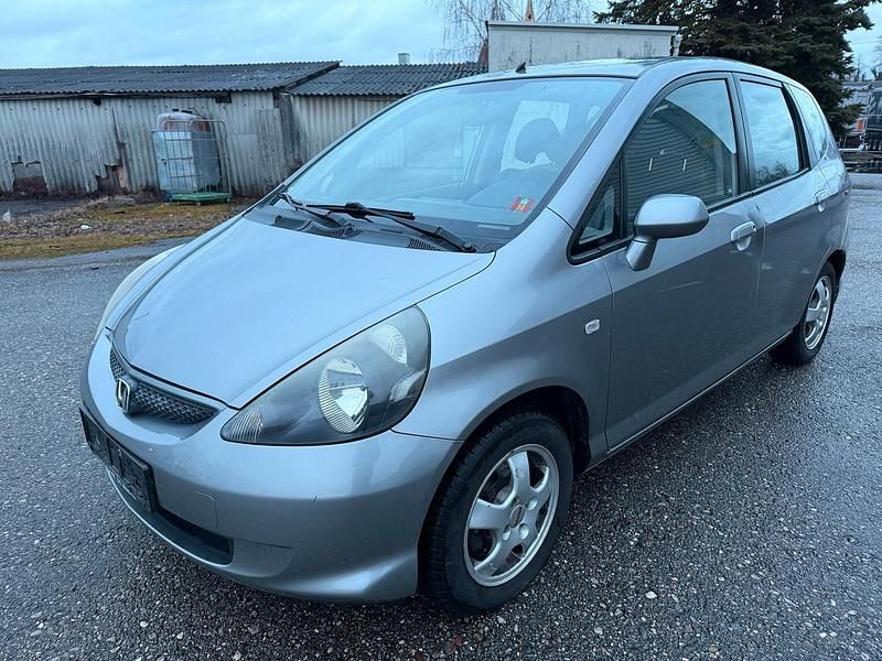Gebraucht Honda Jazz 77 PS (56 kW) 2004 Silber Kleinwagen