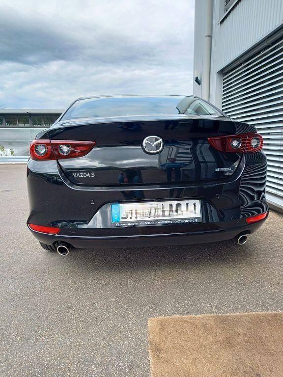 Gebraucht Mazda 3 Exclusive-Line 150 PS (110 kW) 2024 Schwarz Limousine