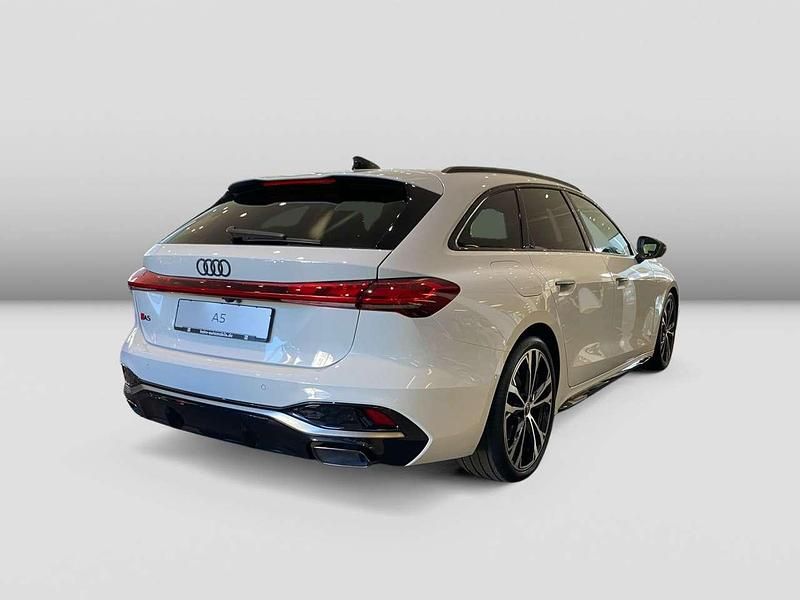 Gebraucht Audi A5 Ambiente 204 PS (150 kW) 2024 Weiß Coupé