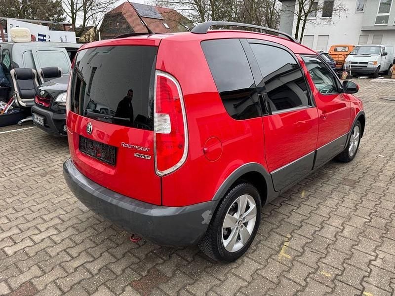 Gebraucht Skoda Roomster 86 PS (63 kW) 2009 Rot Van / Kleinbus