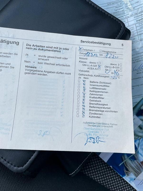 Gebraucht Opel Combo 94 PS (69 kW) 2011 Blau Van / Kleinbus