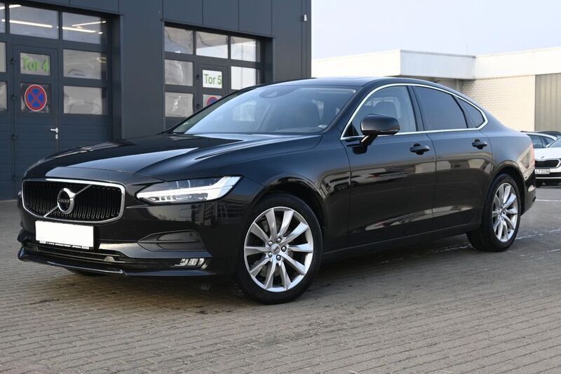 Schwarz Gebraucht 2017 Volvo S90 Limousine | 38.900 € - Bild 1/4