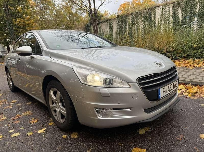 Gebraucht Peugeot 508 Active 140 PS (102 kW) 2011 Limousine