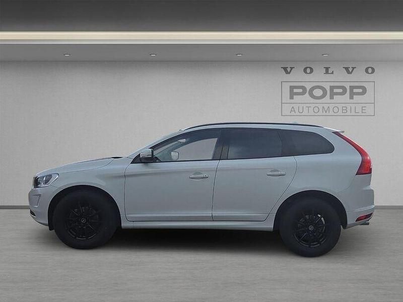 Gebraucht Volvo XC60 Kinetic 150 PS (110 kW) 2016 Ice white, solid / solid SUV