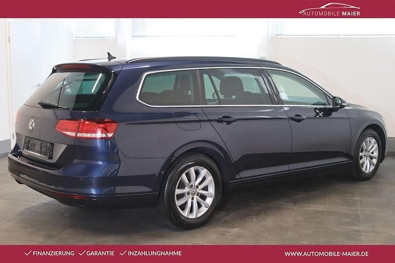 Gebraucht VW Passat Comfortline 150 PS (110 kW) 2015 Blau Kombi