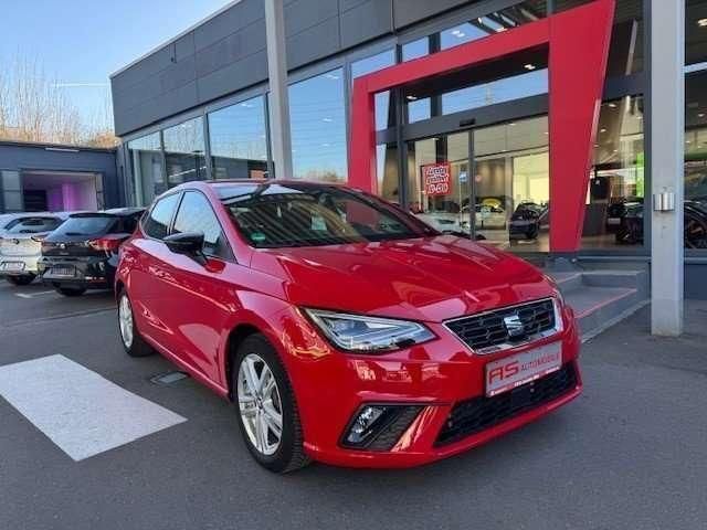 Rot Gebraucht 2022 Seat Ibiza FR Kleinwagen | 16.880 € (Fairer Preis) - Bild 1/4