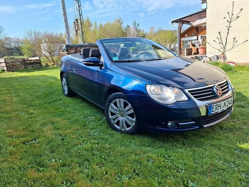 Usata VW Eos Edition 140 CV (102 kW) 2010 Blu Cabrio