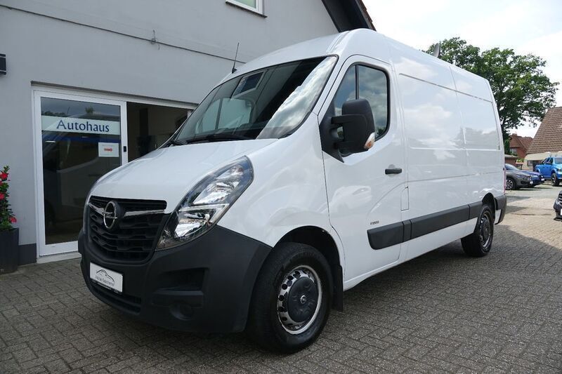 Mineral/polar weiss (055p) Gebraucht 2020 Opel Movano Van | 9.945 € - Bild 1/4