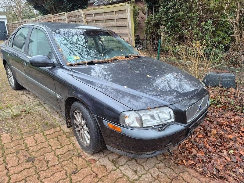 Schwarz Gebraucht 2001 Volvo S80 Limousine | 750 € (Superpreis) - Bild 1/4
