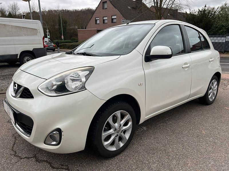 Gebraucht Nissan Micra Tekna 80 PS (58 kW) 2015 Weiß Kleinwagen