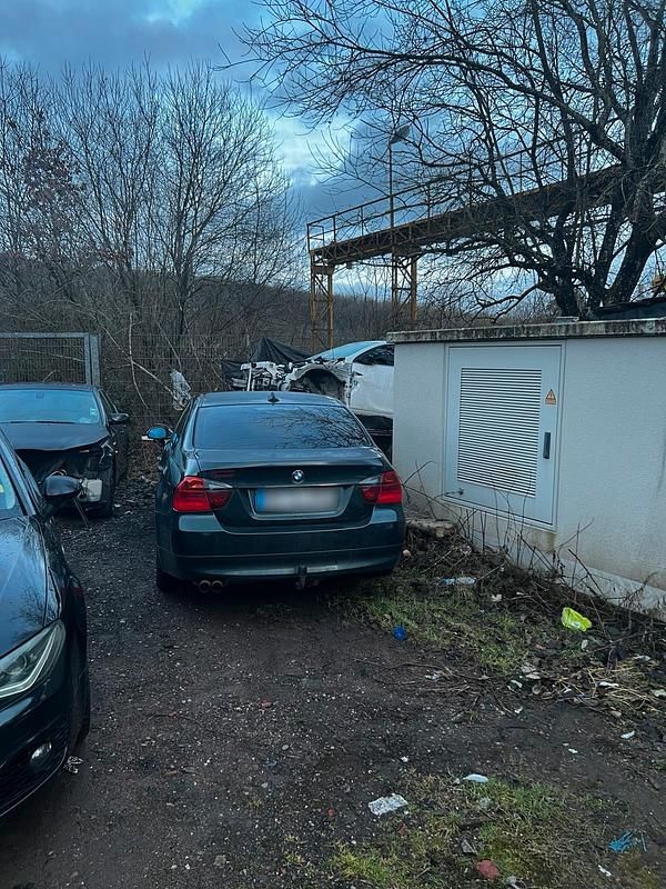 Gebraucht BMW 320 170 PS (125 kW) 2007 Grün Limousine