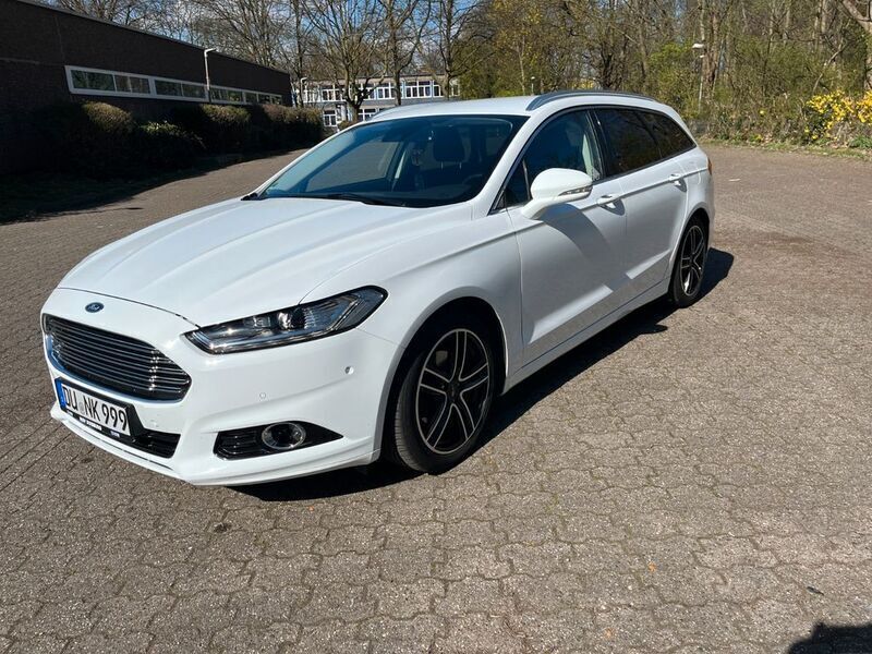 Weiß Gebraucht 2018 Ford Mondeo Titanium Kombi | 12.400 € (Guter Preis) - Bild 1/4