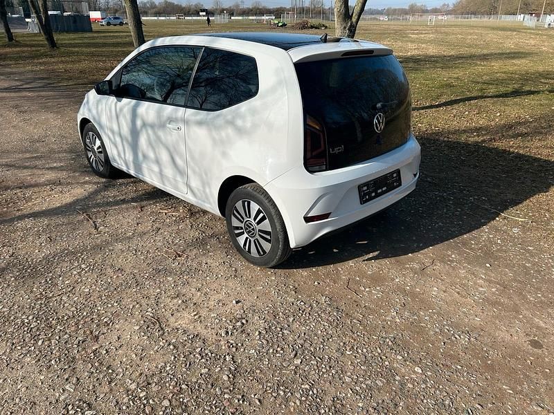 Gebraucht VW up! Black Edition 65 PS (47 kW) 2021 Weiß Kleinwagen