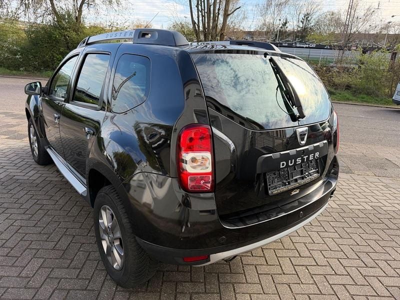 Gebraucht Dacia Duster Prestige 125 PS (91 kW) 2014 Schwarz SUV